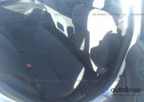 2016 Ford Focus S z USA, uszkodzony, nr VIN 1FADP3E20GL306882